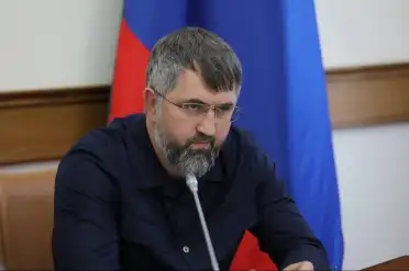 Председатель Правительства Дагестана поздравил работников нефтяной и газовой промышленности с профессиональным праздником