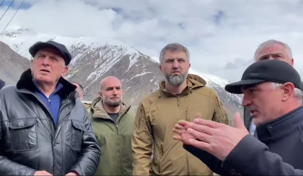 Власти Дагестана обсудили вопрос расселения жителей села Саниорта, пережившем оползень