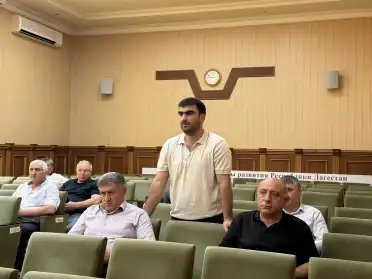 Вопросы улучшения ситуации в сфере ЖКХ обсудили на аппаратном совещании в Каякентском районе
