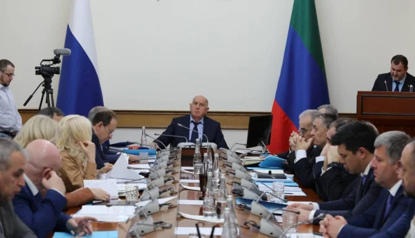 Абдулмуслим Абдулмуслимов: Ранняя диагностика — приоритет развития онкологической службы Дагестана