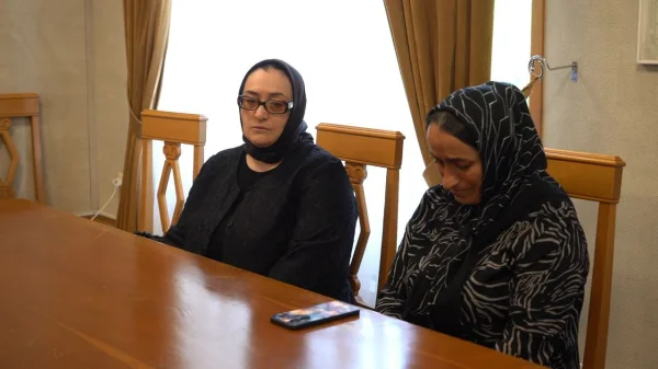 Власти Каякентского района вручили награды родственникам бойцов, погибших в зоне СВО