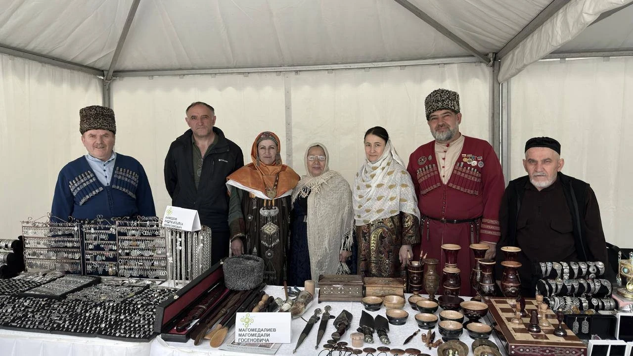 Народные художественные промыслы Дагестана представили на форуме креативных индустрий