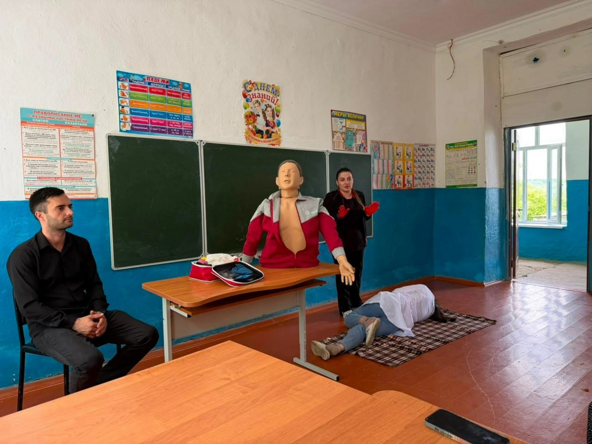 В селе Чумли Кайтагского района провели мастер-класс по оказанию первой помощи для местных жителей