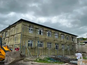 Десант партии «Единой России» проверил ход капремонта школ в Левашинском районе