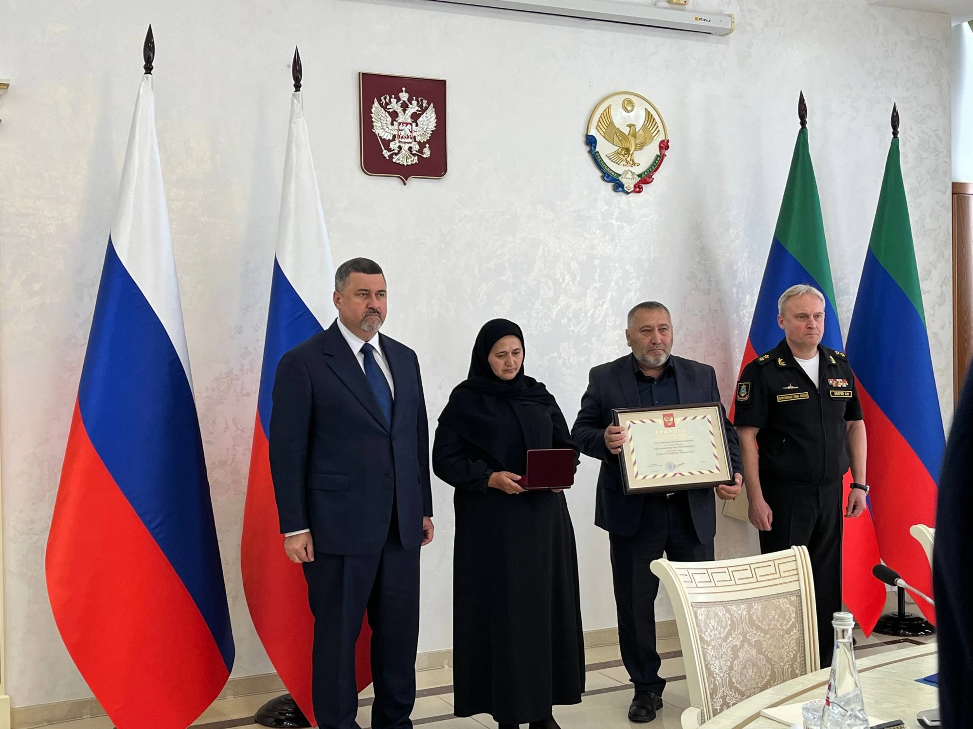 Федор Щукин передал медаль «Золотая Звезда» родным погибшего Героя России Исы Абдулхалимова