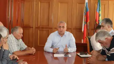 Уменьшение уровня воды в руслах рек Кара Койсу и Казикумухское Койсу обсудили в Гергебильском районе