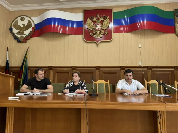 В Каякентском районе обсудили вопросы проведения операции «Оружие – выкуп»
