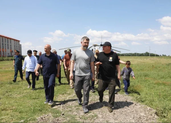 Магомед Рамазанов проверил подготовку к строительству новой школы в селе Адильотар