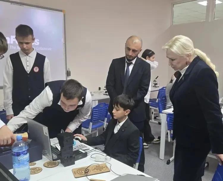 Елена Павлюченко: «“Единая Россия” готовит инженерные кадры для Дагестана со школьной скамьи»