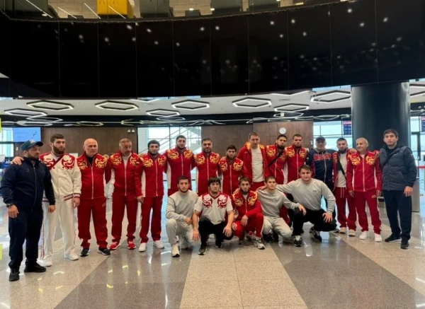 Дагестанские борцы отправились на чемпионат мира в Астану