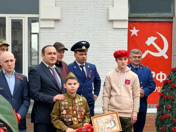 В Каякентском районе отметили 81-ю годовщину Победы митингом, концертом и солдатской кашей
