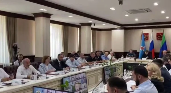На Тишиклинской дамбе началось многофакторное обследование