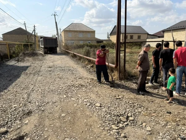 В селе Нижний Джалган обновляют улицу имени Героя России Хантемира Султанова