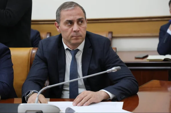 Администрация Махачкалы подала 50 исков о сносе незаконных строений вблизи двух рек