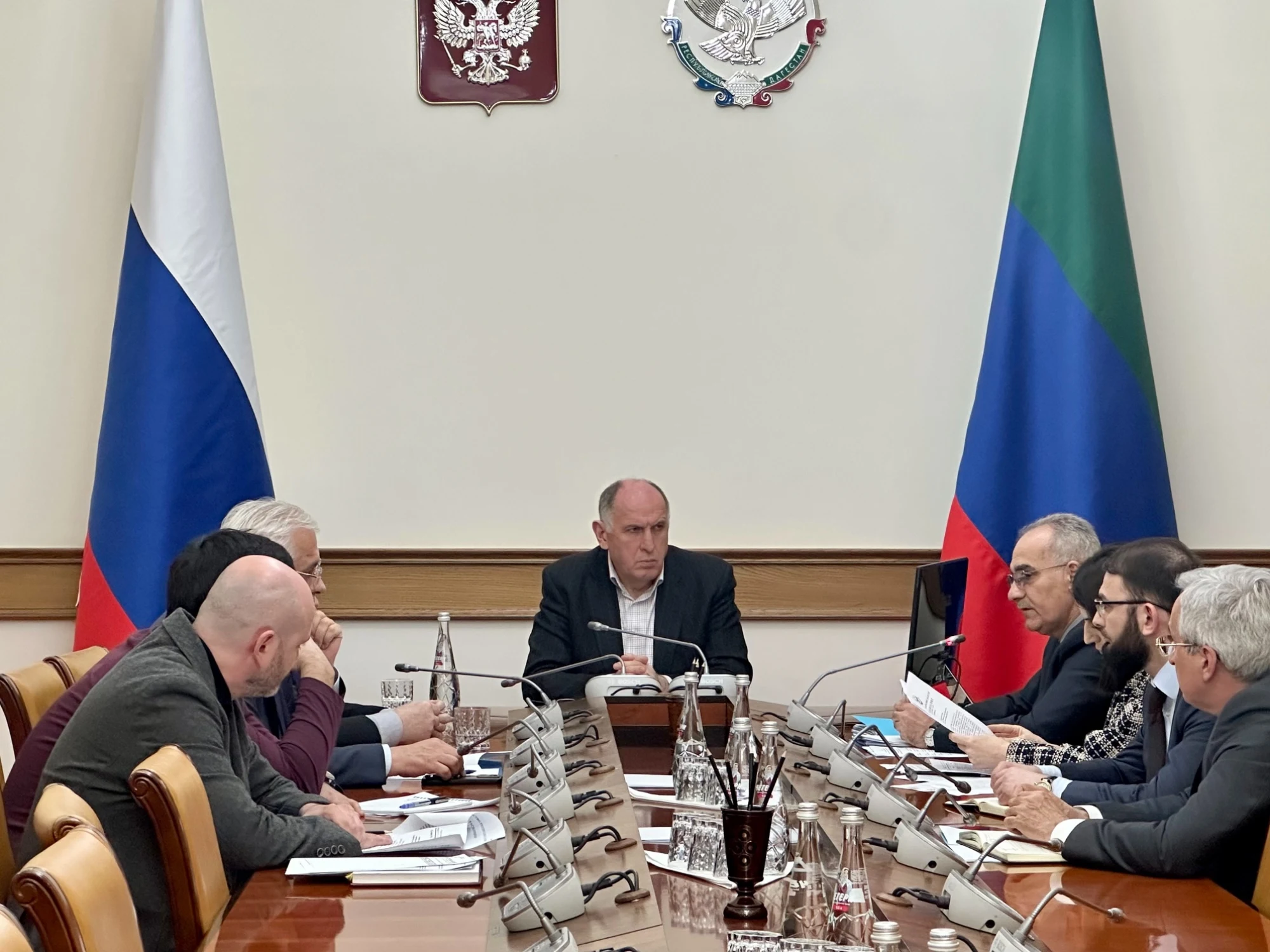 Вопросы эксплуатации гидротехнических сооружений обсудили в Правительстве Дагестана