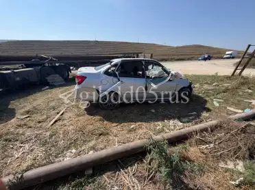 В Карабудахкентском районе в результате лобового столкновения с КамАЗом погибла 31-летняя женщина