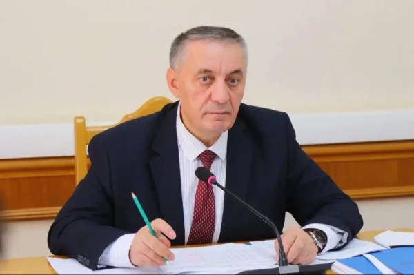 В Правительстве Дагестана обсудили меры по погашению задолженности по заработной плате