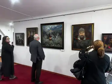 В музее «Дагестанский аул» открылась персональная выставка Мухтара Камбулатова