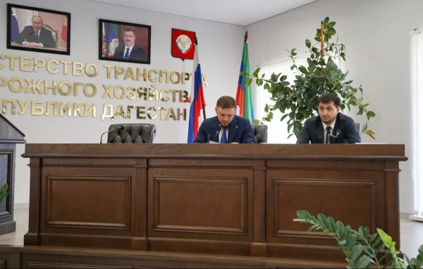 Коллективу «Дагестанавтодора» представили нового руководителя
