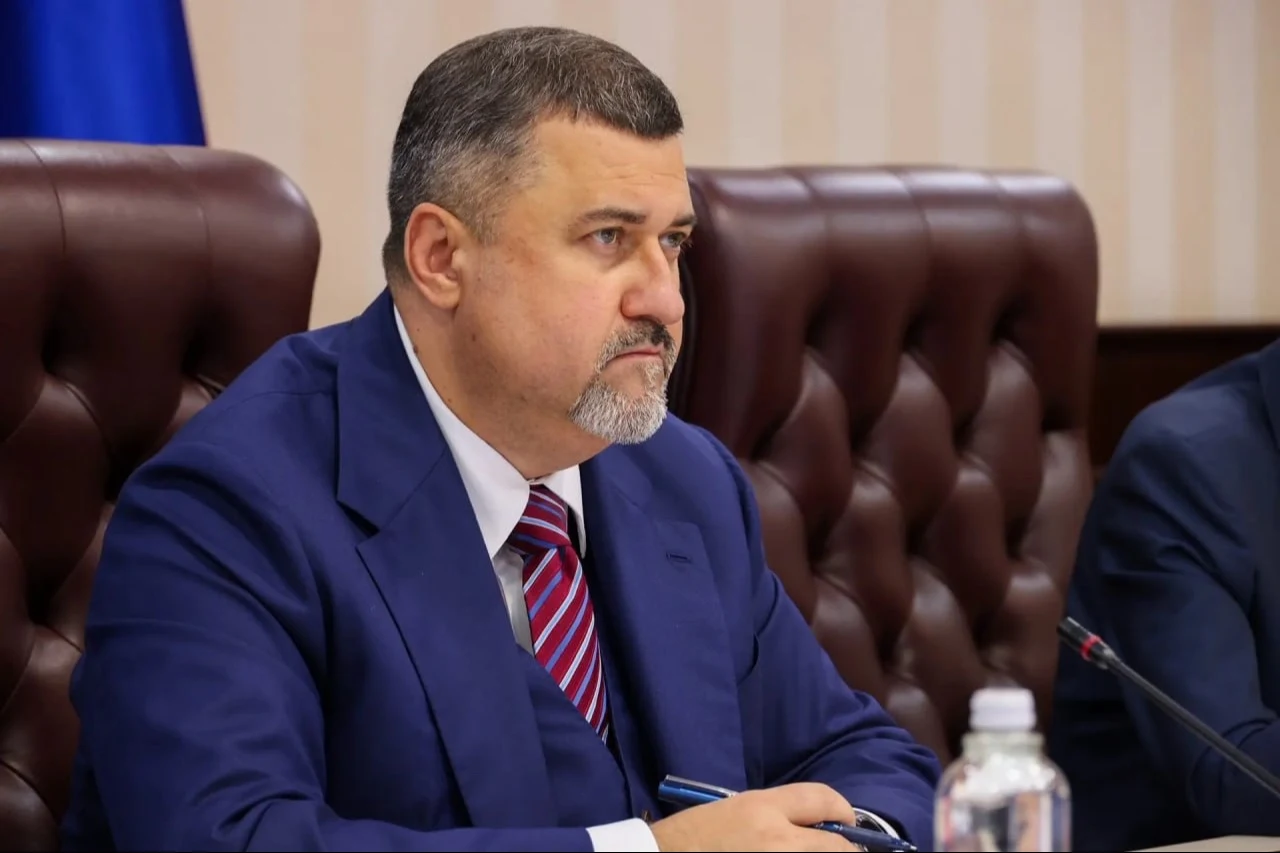 Фёдор Щукин запретил строить дома и проводить коммуникации у водопропускных сооружений на дорогах Дагестана