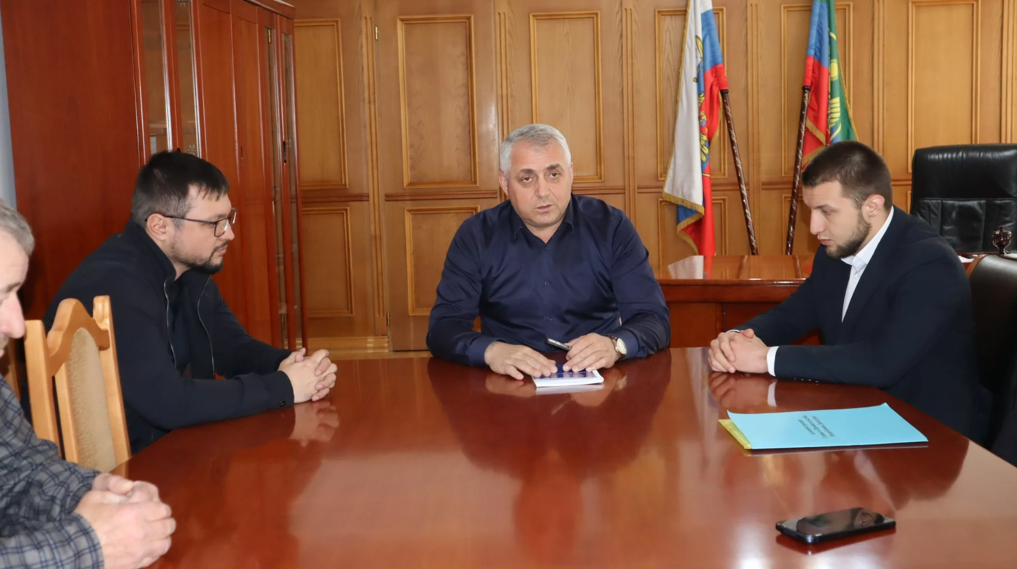 В Гергебильском районе проходит плановая проверка соблюдения антикоррупционного законодательства