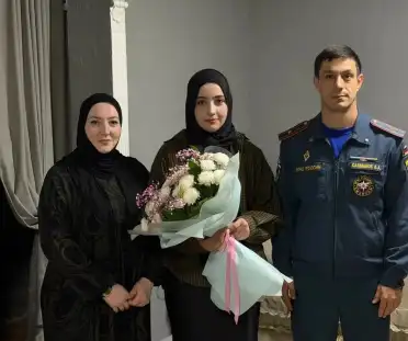 В Дагестане наградят 15-летнюю школьницу, спасшую ребёнка из горящей машины