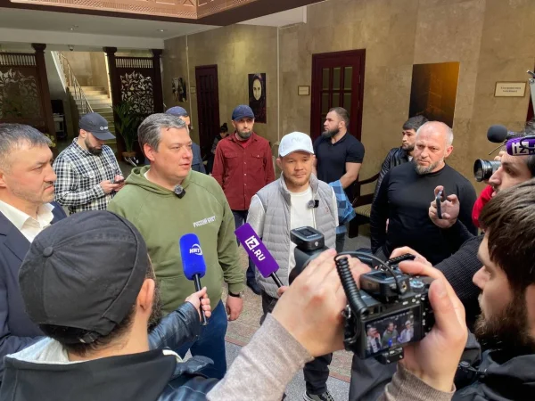 Петр Ян окажет помощь жителям Дагестана, пострадавшим от стихии