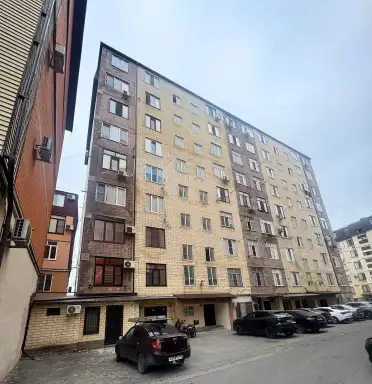Девятиэтажный дом в Махачкале признан судом самовольной постройкой