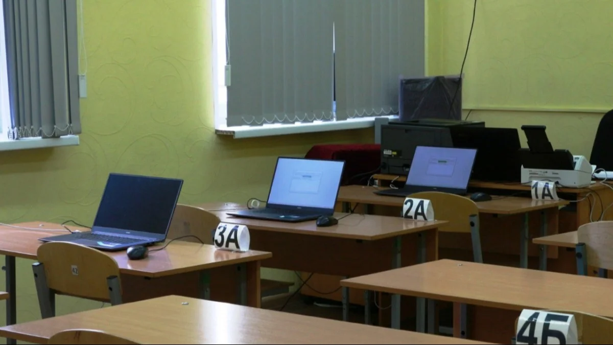 В Дагестане в основной период ЕГЭ проходят экзамены по информатике и иностранным языкам