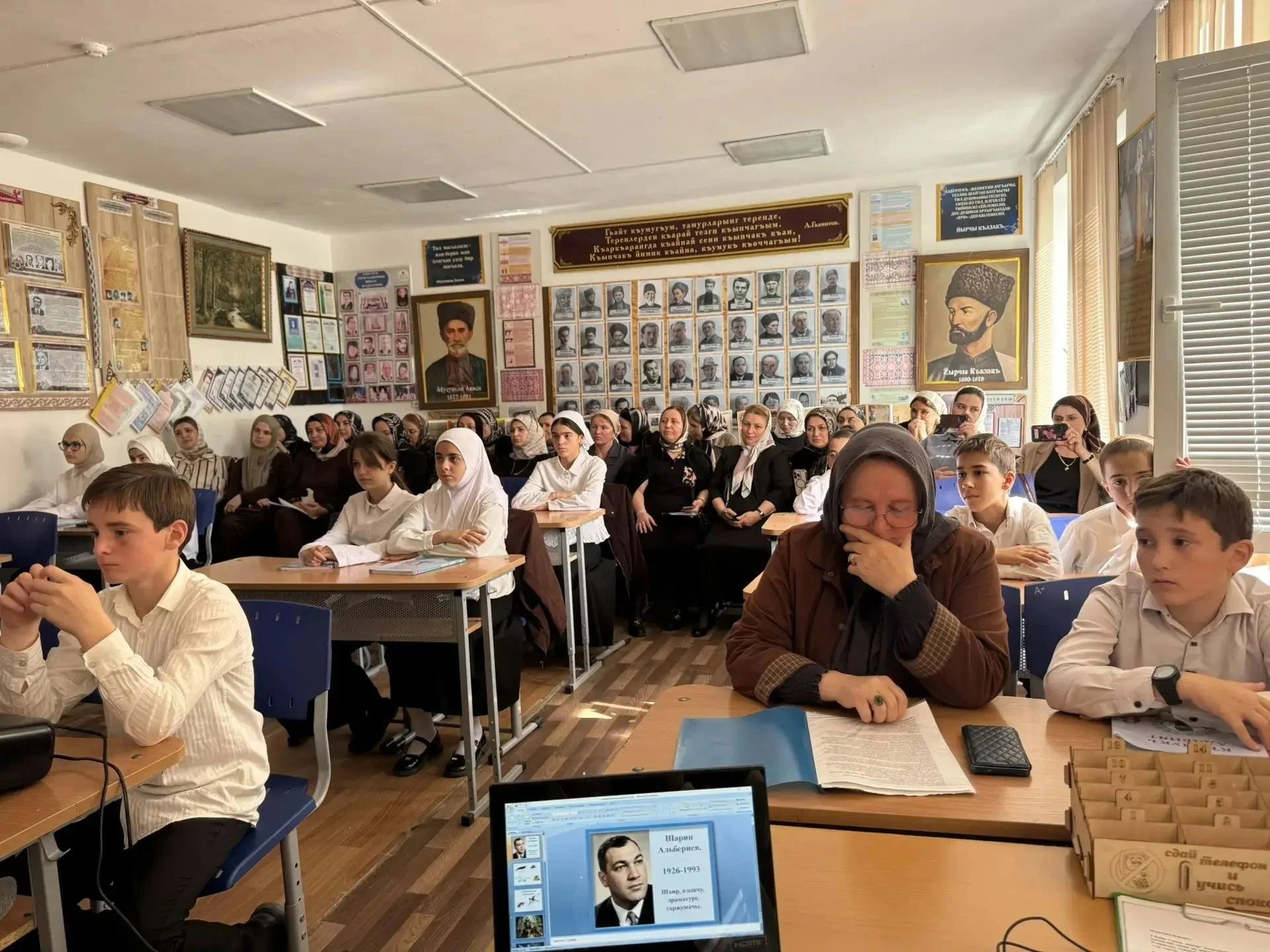 Методике преподавания родного языка в Карабудахкентском районе посвятили практический семинар