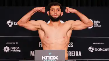 Алискеров и Шара Буллет уложились в вес перед турниром UFC в Баку