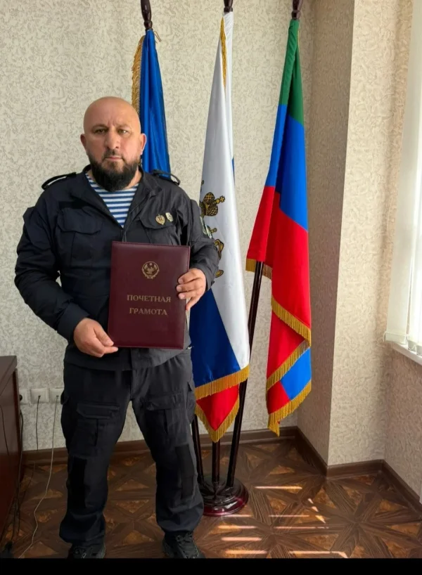 Жаврудину Халикову из Курахского района вручили Почетную грамоту Народного Собрания Дагестана
