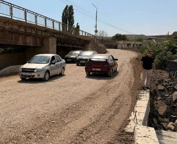 В райцентре Карабудахкентского района построили временный мост