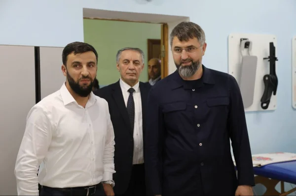 Магомед Рамазанов посетил Реабилитационный центр для детей и подростков с ОВЗ в Махачкале