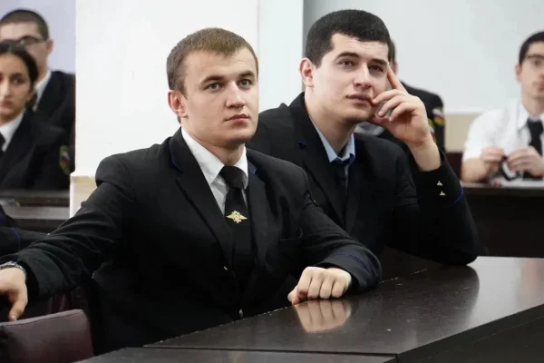 В Махачкале продолжается цикл круглых столов по противодействию коррупции