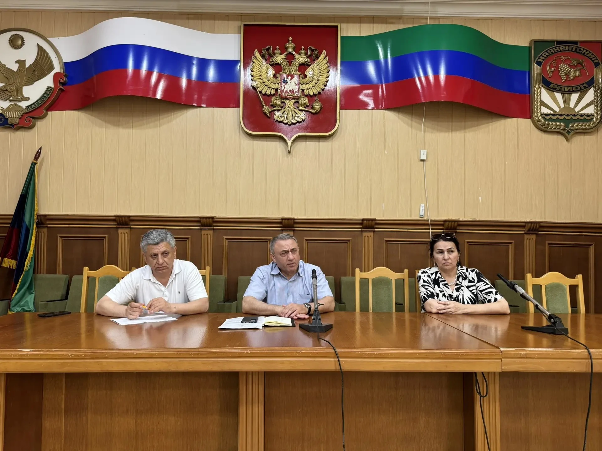В Каякентском районе обсудили подготовку объектов ЖКХ к осенне-зимнему периоду