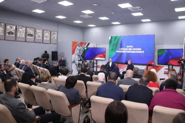 Глава Избербаша Расул Бакаев: «Слышать людей и решать проблемы – главный итог прямого разговора с Главой РД»