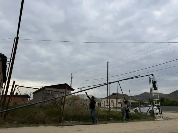 Власти Карабудахкентского района помогли вдове участника СВО освободить огород от газовой трубы