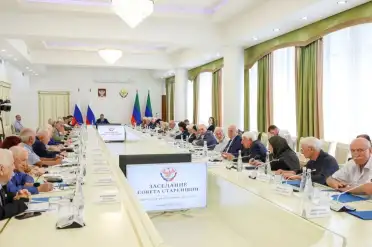 Совет старейшин Дагестана проведет осенью расширенный съезд