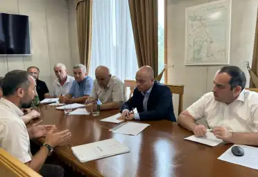 Глава Минсельхоза Дагестана Иван Голуб провел рабочую встречу с аграриями Каякентского района