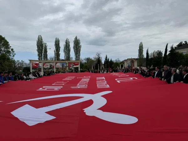 Акцию «Знамя Победы» провели в Каякентском районе