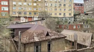 Магомед Рамазанов взял под личный контроль ситуацию с аварийными домами после протестов жителей