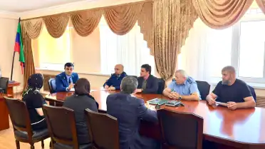 В Новолакском районе прокуроры провели выездной прием по вопросам выплат пострадавшим от паводка