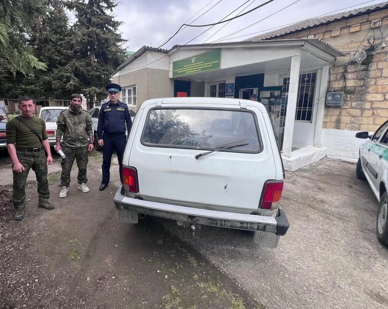 Судприставы Дагестана конфисковали автомобили нарушителей в пользу Минобороны РФ