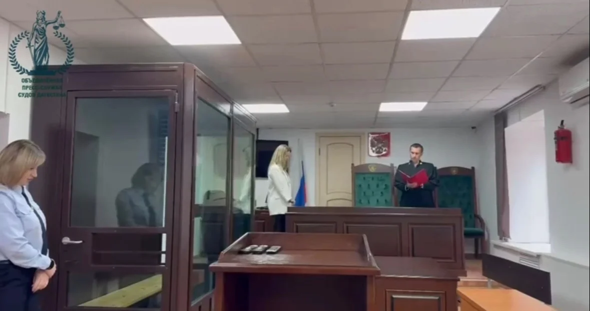 10 лет колонии получила жительница Каспийска, которая до смерти избила свою дочь