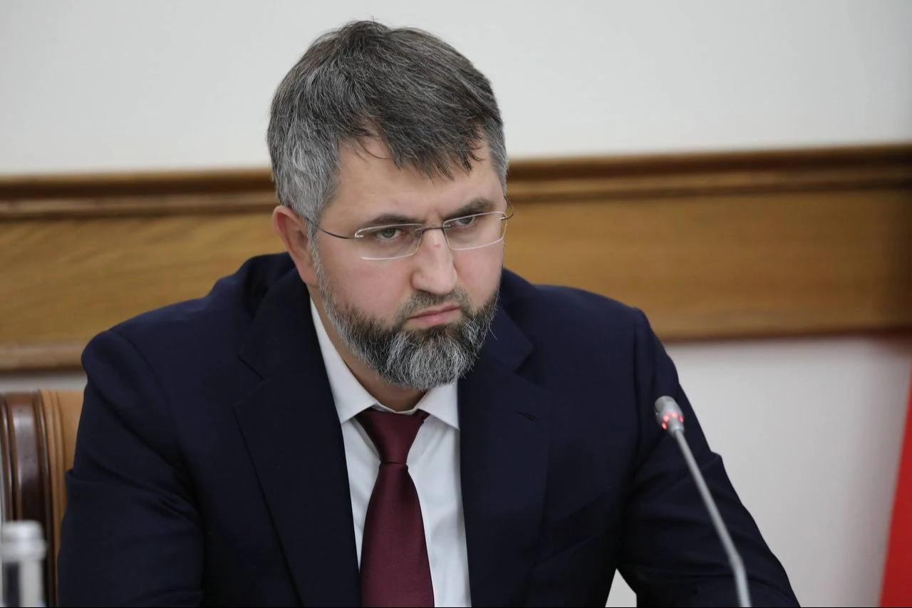 Председатель Правительства РД Магомед Рамазанов поздравил мусульман республики с праздником Курбан-байрам