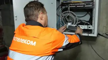 Цифровая реновация: «Ростелеком» установил новые гигабитные коммутаторы в многоэтажках Дагестана