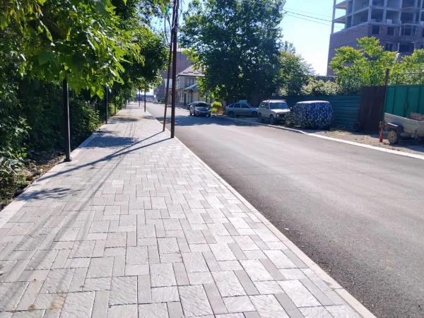 В Избербаше проводится ремонт автодорог