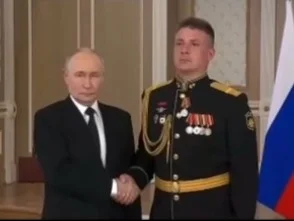 Владимир Путин наградил уроженца Кизлярского района Виталия Сучкова медалью «За храбрость»