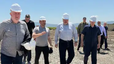 Фёдор Щукин ознакомился с ходом строительства жилья для пострадавших от паводков в Мамедкале
